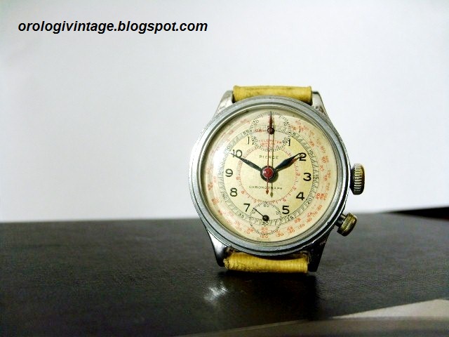 Storie di Orologi Vintage: Pierce Chronograph Cal. 134 anni 1940  monopulsante
