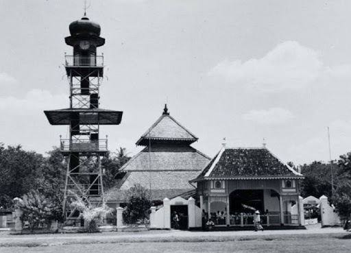 Latar Belakang Berdirinya Kerajaan Demak