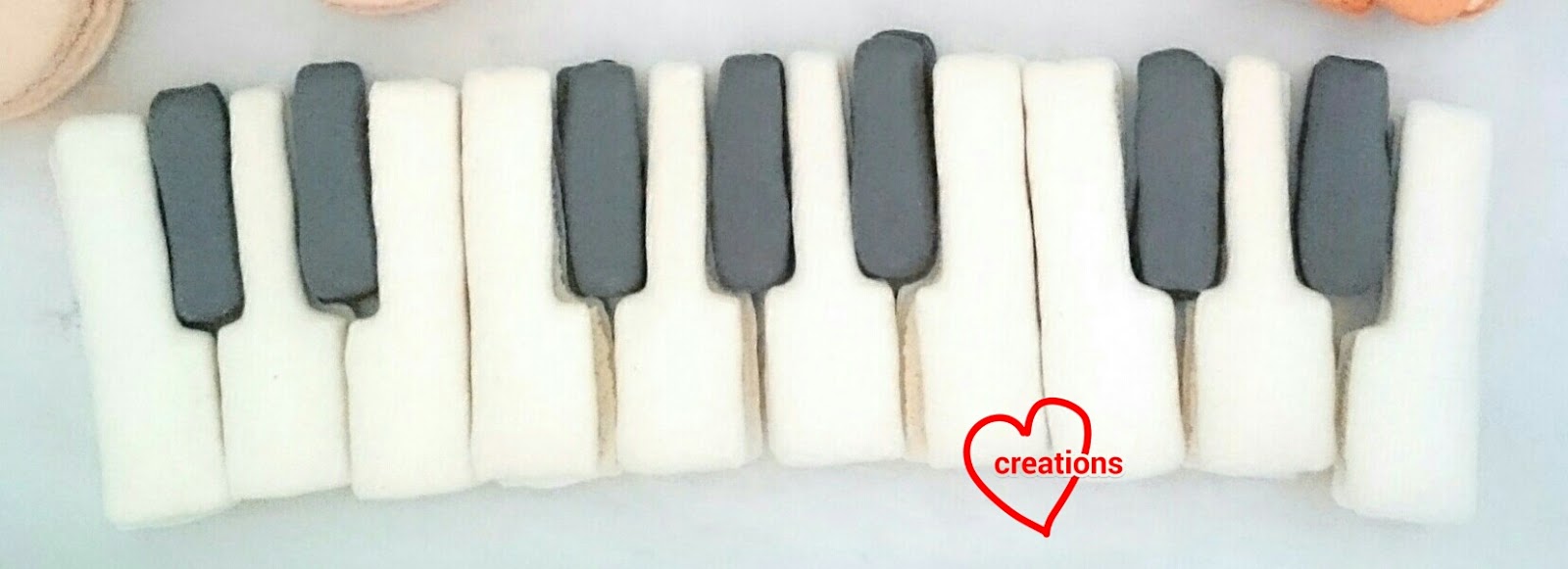 Loving Creations for You Piano Keyboard Macarons (template provided)