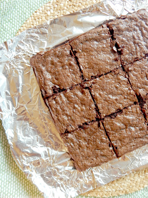 Flourless Zucchini Brownies....these gluten-free, super easy, brownies from scrach will be a hit!  Rich, fudgy and no one will notice the vegetable tucked inside! (sweetandsavoryfood.com)