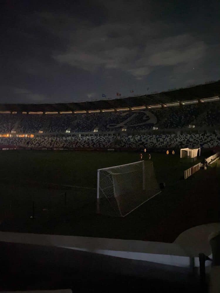 День Земли на стадионе Динамо в Тбилиси. Во время тренировки сборной Испании