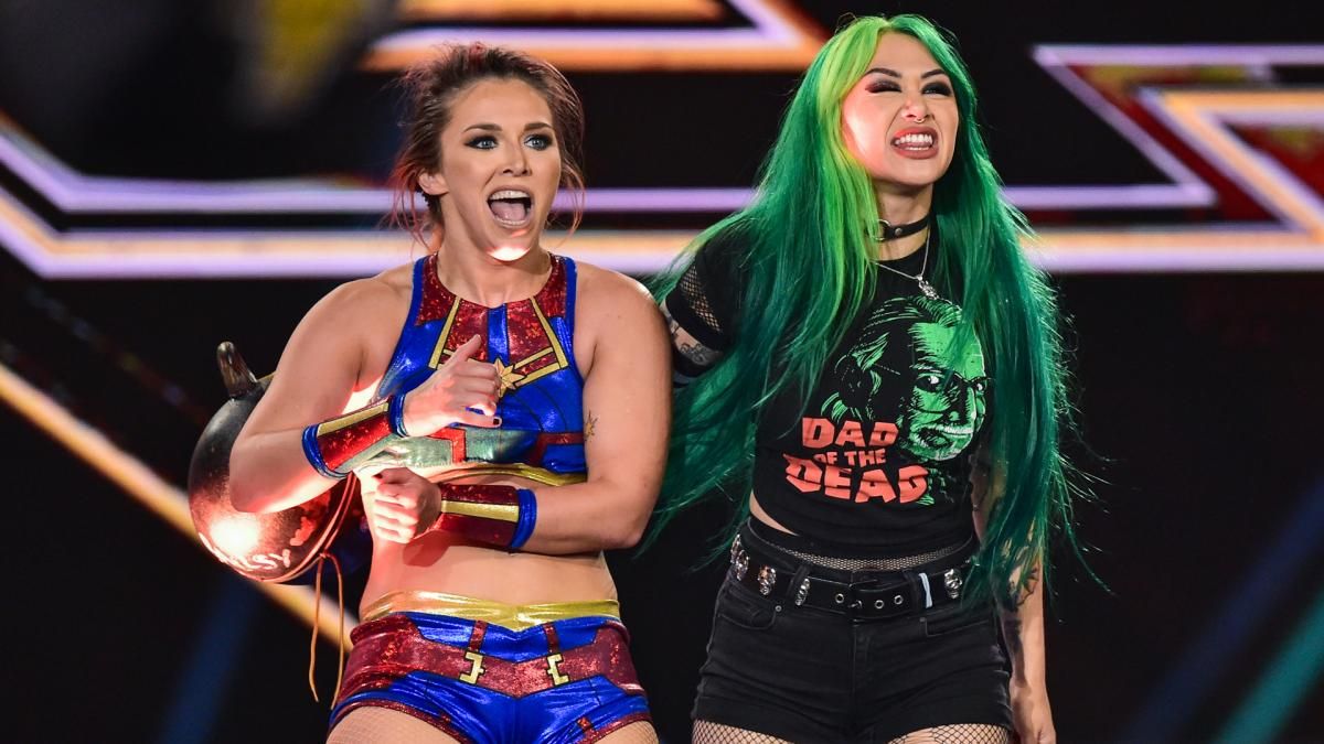 Shotzi Blackheart e Tegan Nox estreiam no WWE SmackDown