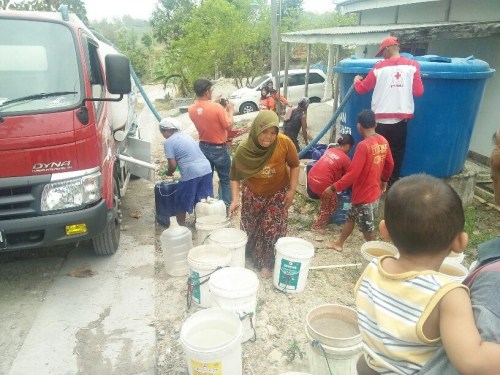 Kekeringan Sragen Viral di Medsos, Sejumlah Pihak Pun Langsung Tergerak Menggalang Donasi