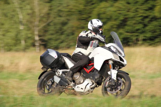 multistrada vs s1000xr