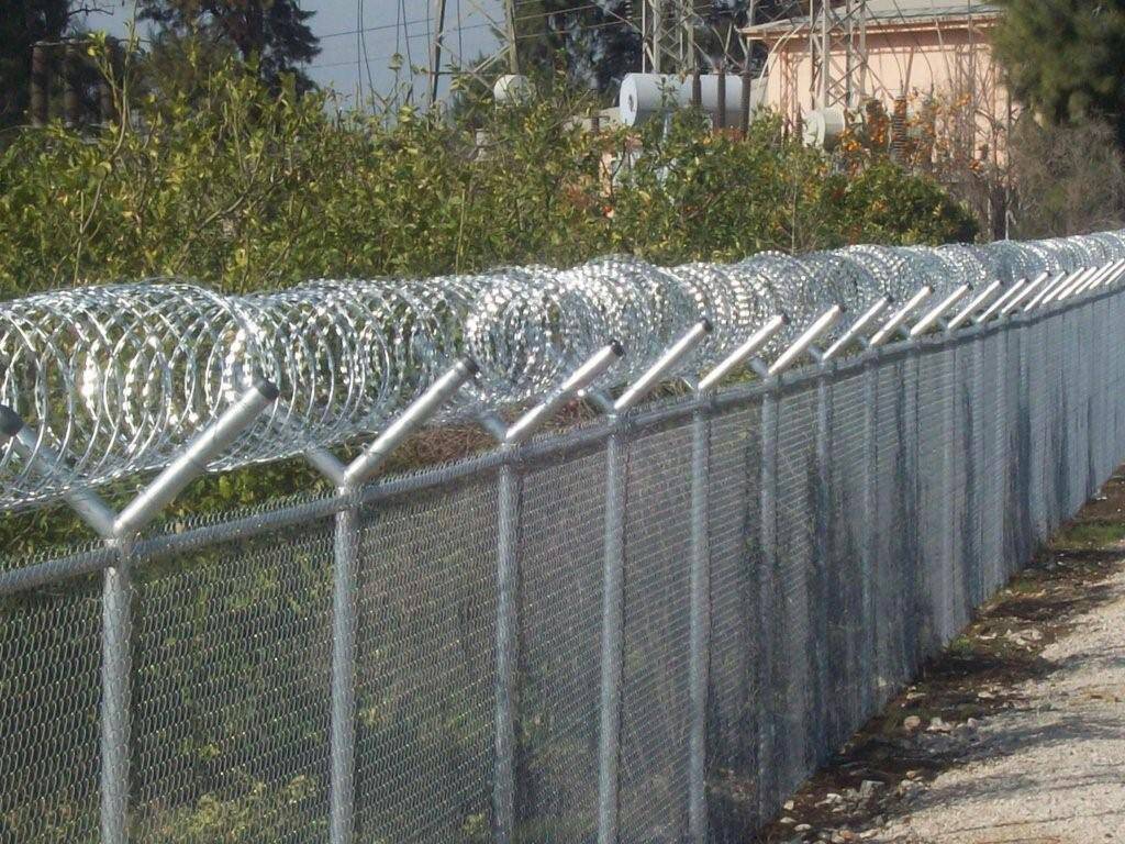 Toko Kawat Duri Jember Barb Wire