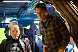 X Men Days of Future Past director Bryan Singer with Patrick Stewart as Professor Charles Xavier