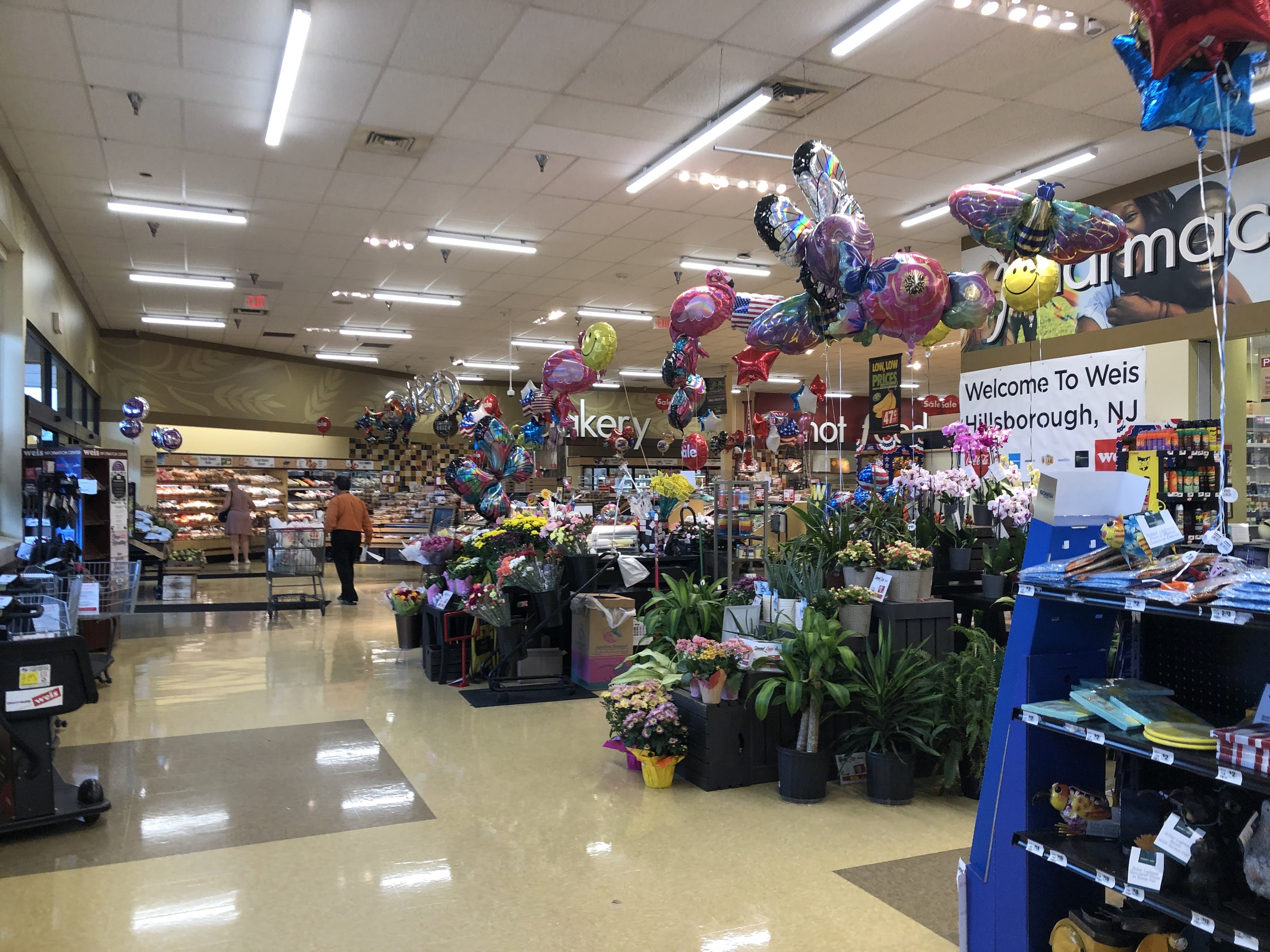 Tour Weis Markets Hillsborough Nj