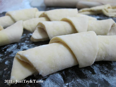 Obsesi Roti 1: Step by Step Croissant Renyah & Lezat JTT