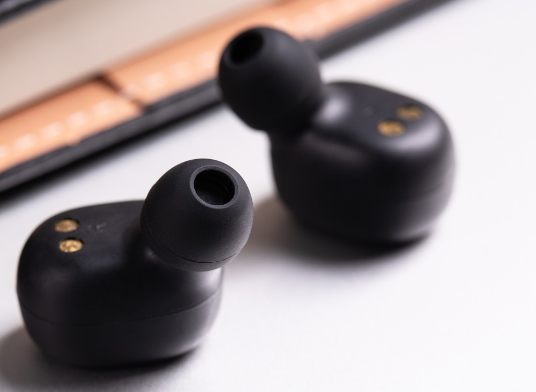 TiptopShopin : Soundpeats True Wireless Earbuds Manual