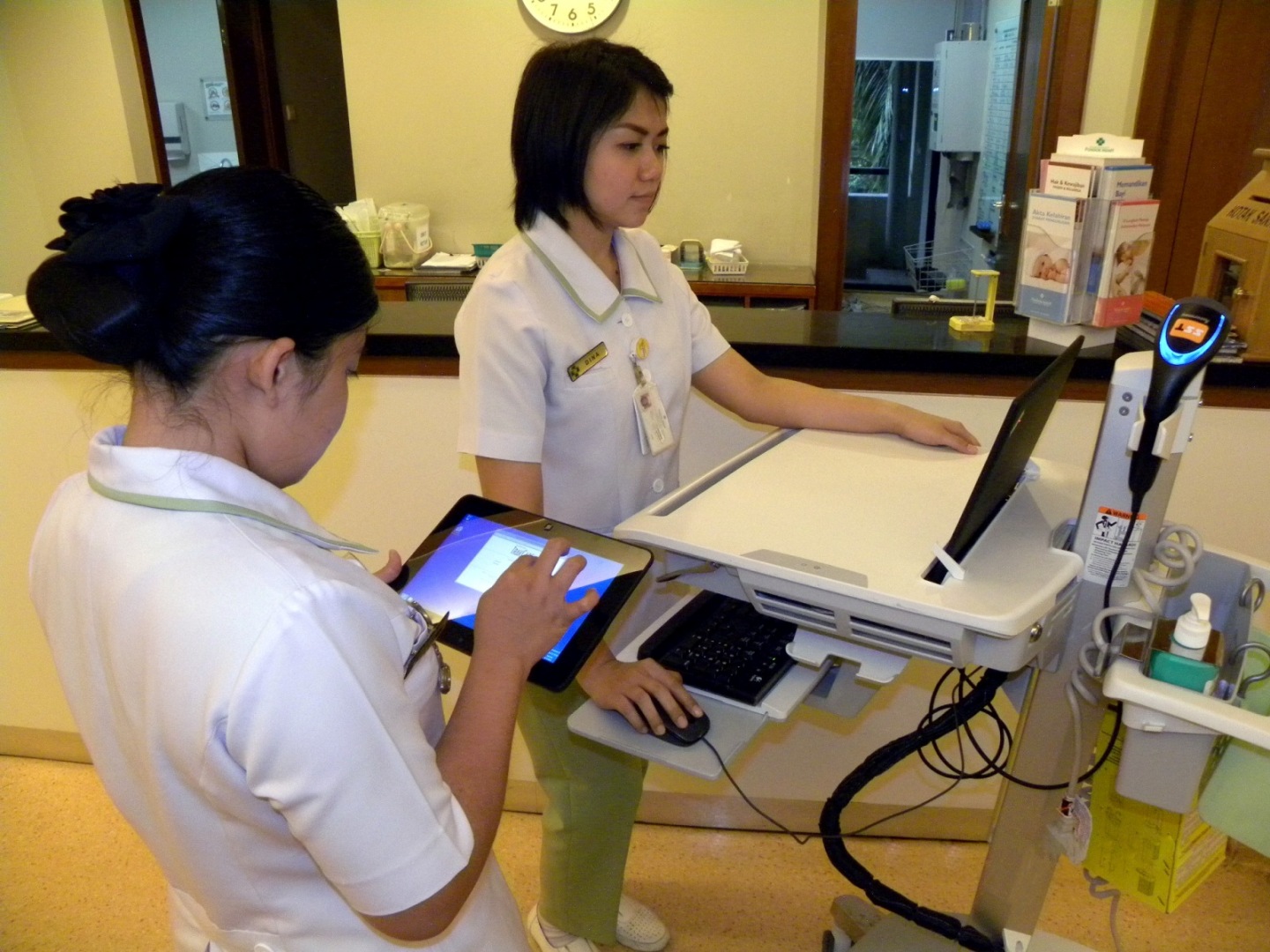 Lowongan Kerja Perawat Singapura Terbaru, TKI Khusus D3 / S1 - PJTKI RESMI