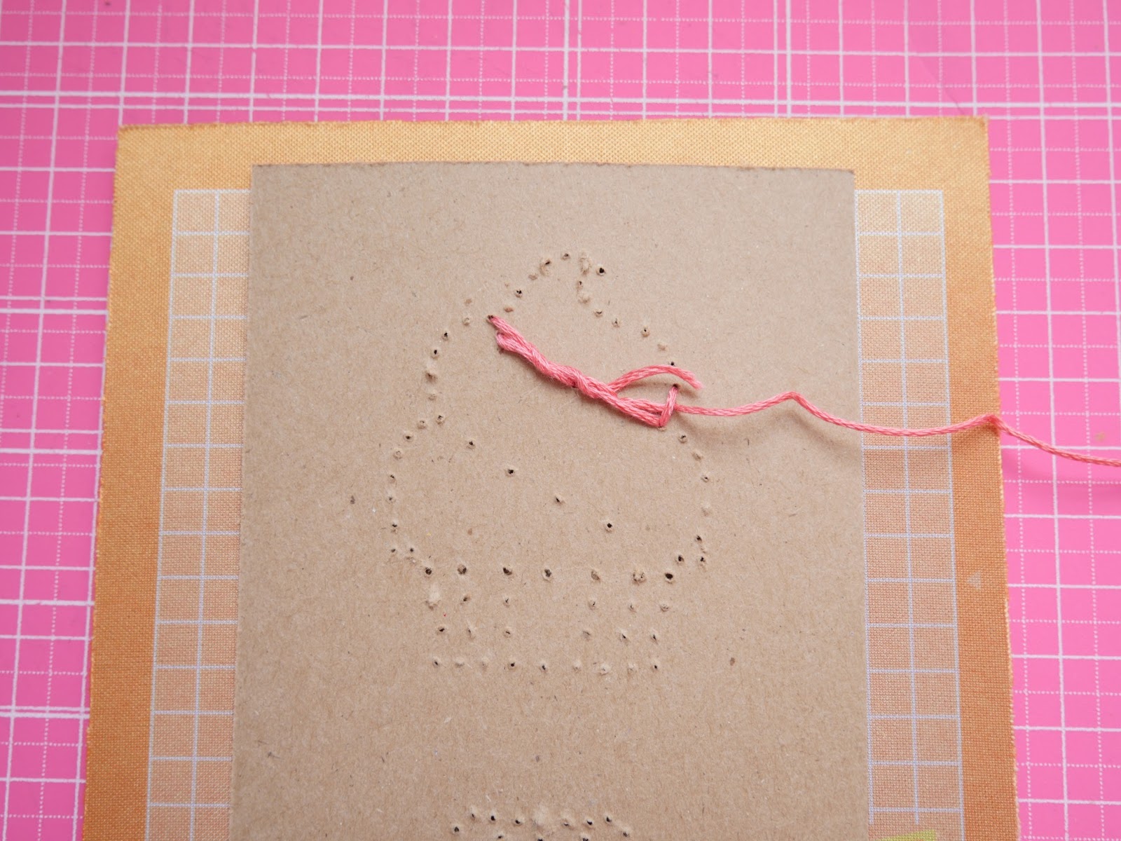 ペーパークラフト大冒険 紙刺繍 Paper Embroidery