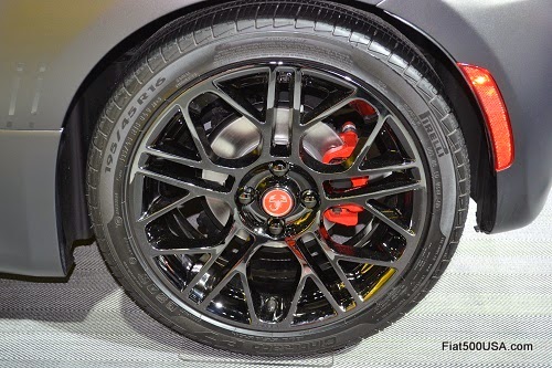 Fiat 500 Abarth Hyperblack Cast Aluminum Wheel 