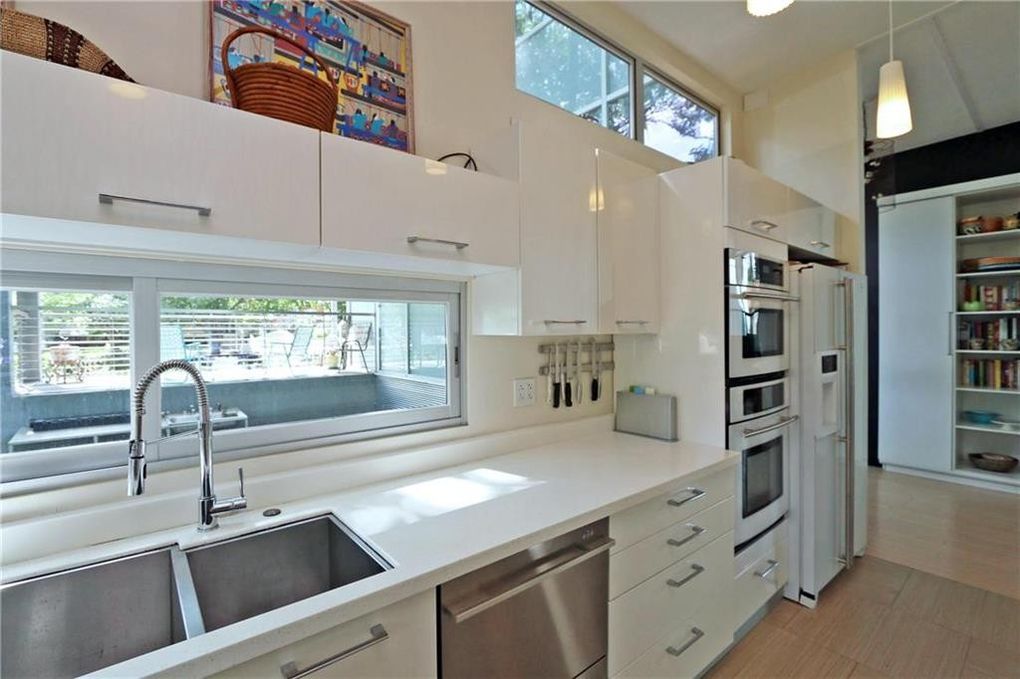 Shipping Container Homes & Buildings 2000 sq ft Shipping Container