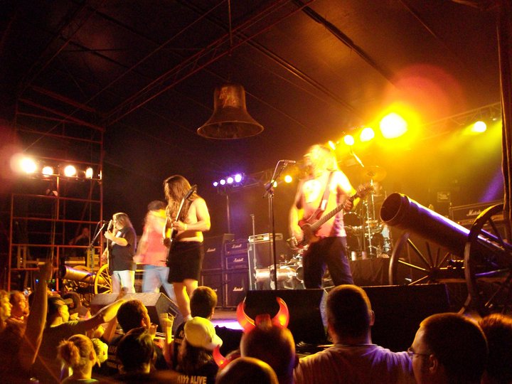 Rock and Roll Shows at the Wolf Den: BACK IN BLACK (AC/DC Tribute ...