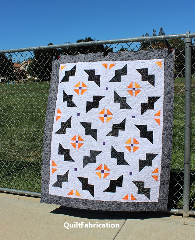 Just Batty quilt by QuiltFabrication