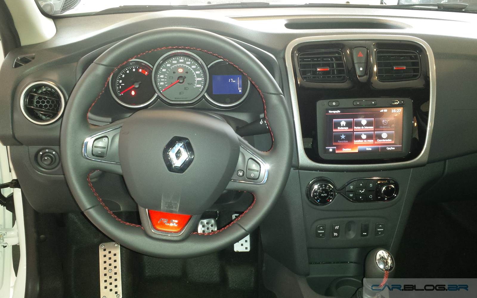 Renault Sandero R.S. 2.0 vídeo e fotos mostram detalhes