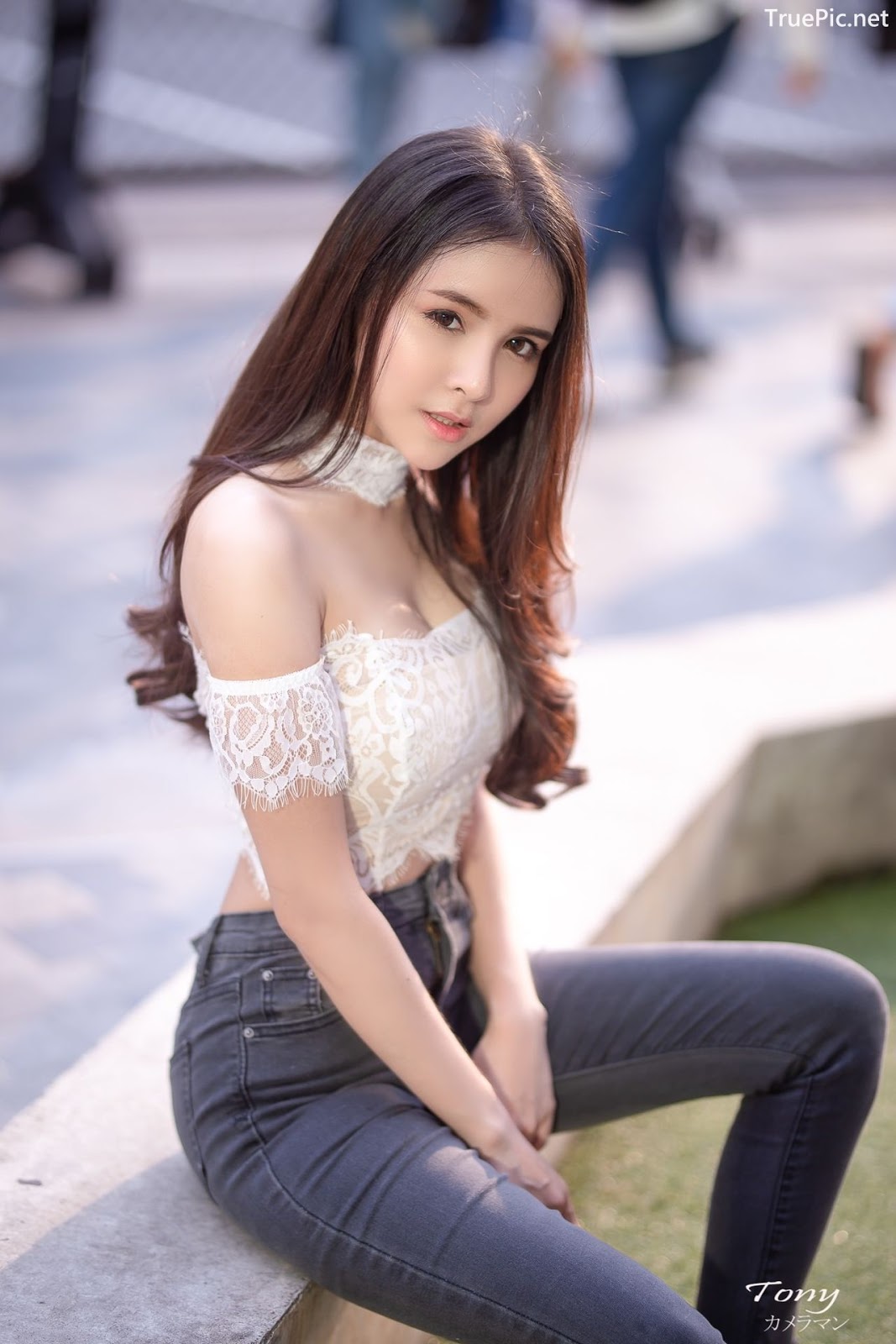 Image-Thailand-Beautiful-Model-Soithip-Palwongpaisal-Transparent-Lace-Crop-Top-And-Jean-TruePic.net- Picture-25