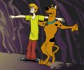 Salsicha e Scooby estão encurralados novamente. Agora estão em um túnel cheio de água fugindo do fantasma que quer pegá-los.