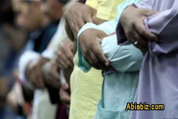 Kumpulan Hadits Tentang Sholat Berjamaah 27 Derajat - Abiabiz