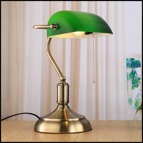 Old Fashioned Green Desk Lamp What Is It?