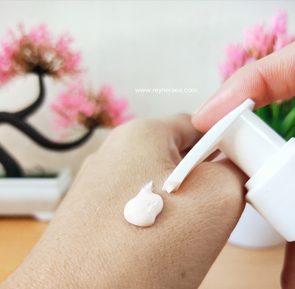 √Scarlett Body Lotion Review, Varian Jolly Mood Booster