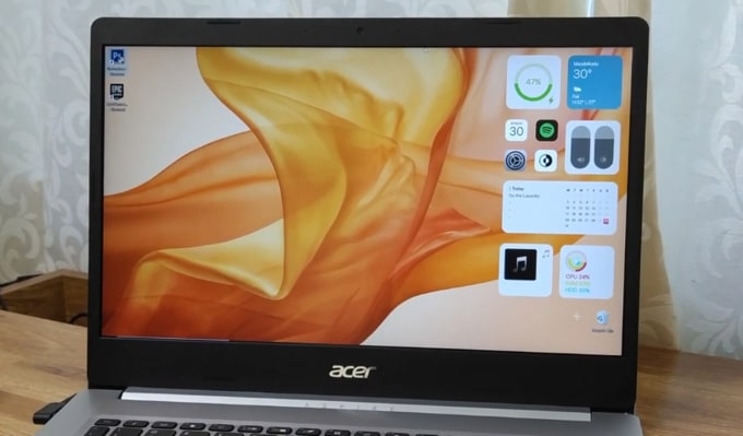 Acer Aspire 5 A514-52G Laptop's 14-inch FHD IPS display.