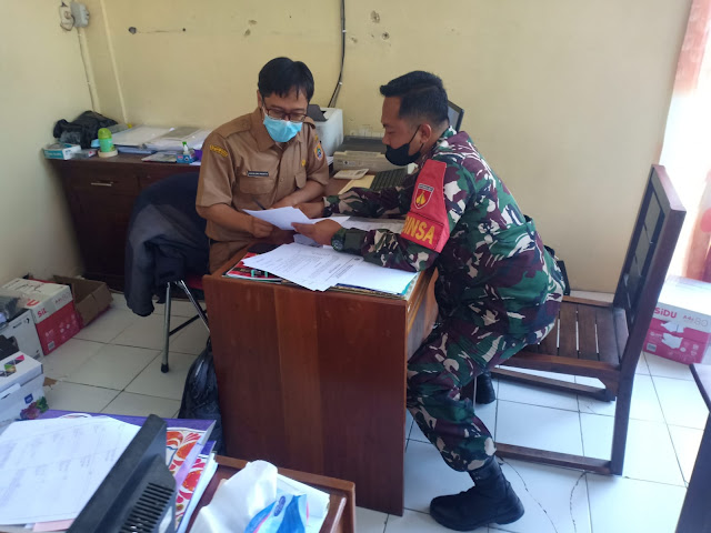 Babinsa Celep Bersinergi Dengan Aparat Desa, Dilakukan Dengan Anjangsana Babinsa Celep Bersinergi Dengan Aparat Desa, Dilakukan Dengan Anjangsana