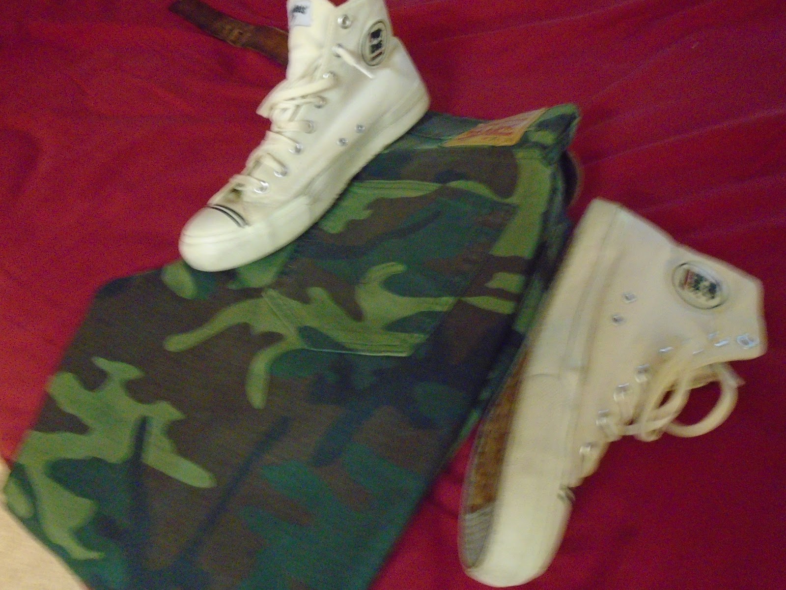 Asicswrestone WHITE PRO KEDS OR WHITE CONVERSE