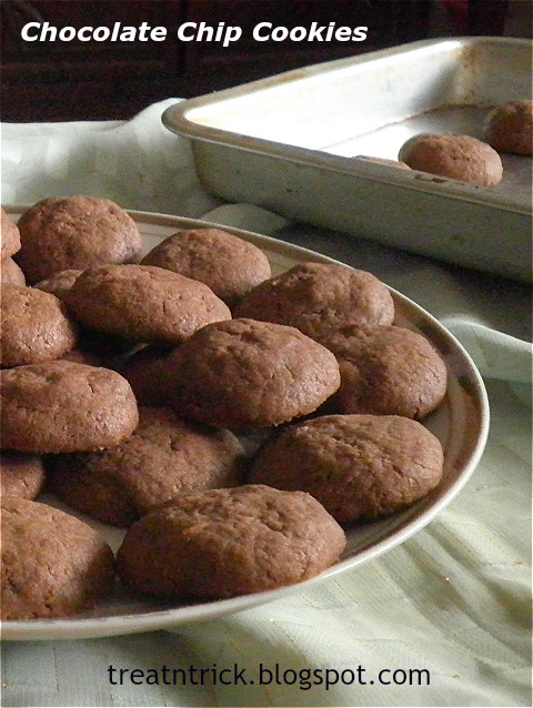 Chocolate Chip Cookies recipes  @ treatntrick.blogspot.com