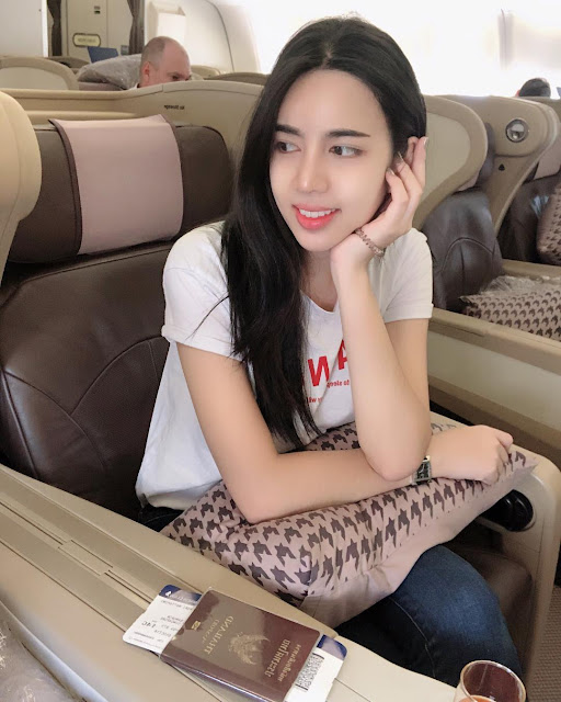 Amateur Teen Gets Face Fucked