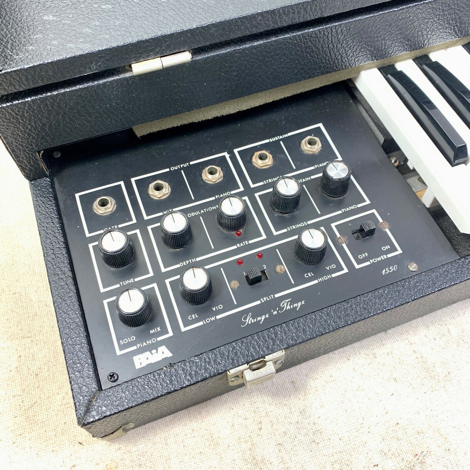 MATRIXSYNTH 1978 Paia 1550 Strings'N'Things Synth Keyboard