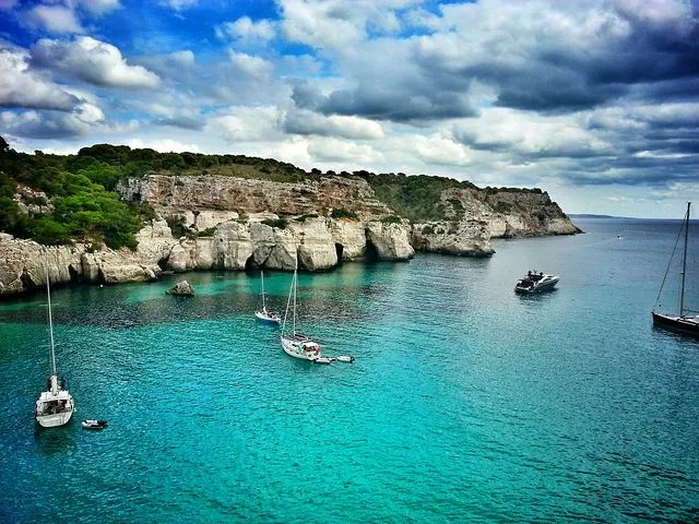 Menorca Bay
