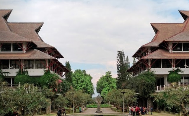 Daya Tampung SBMPTN ITB 2020 dan Peminat SBMPTN 2019 Daya Tampung SBMPTN ITB 2020 dan Peminat SBMPTN 2019