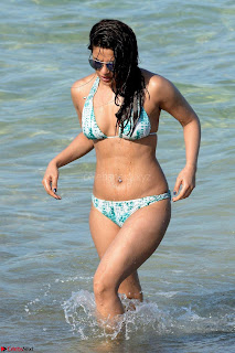 Priyanka Chopra on beach in White and green Bikini Enjoying Miami Day 5 ~  Exclusive 10