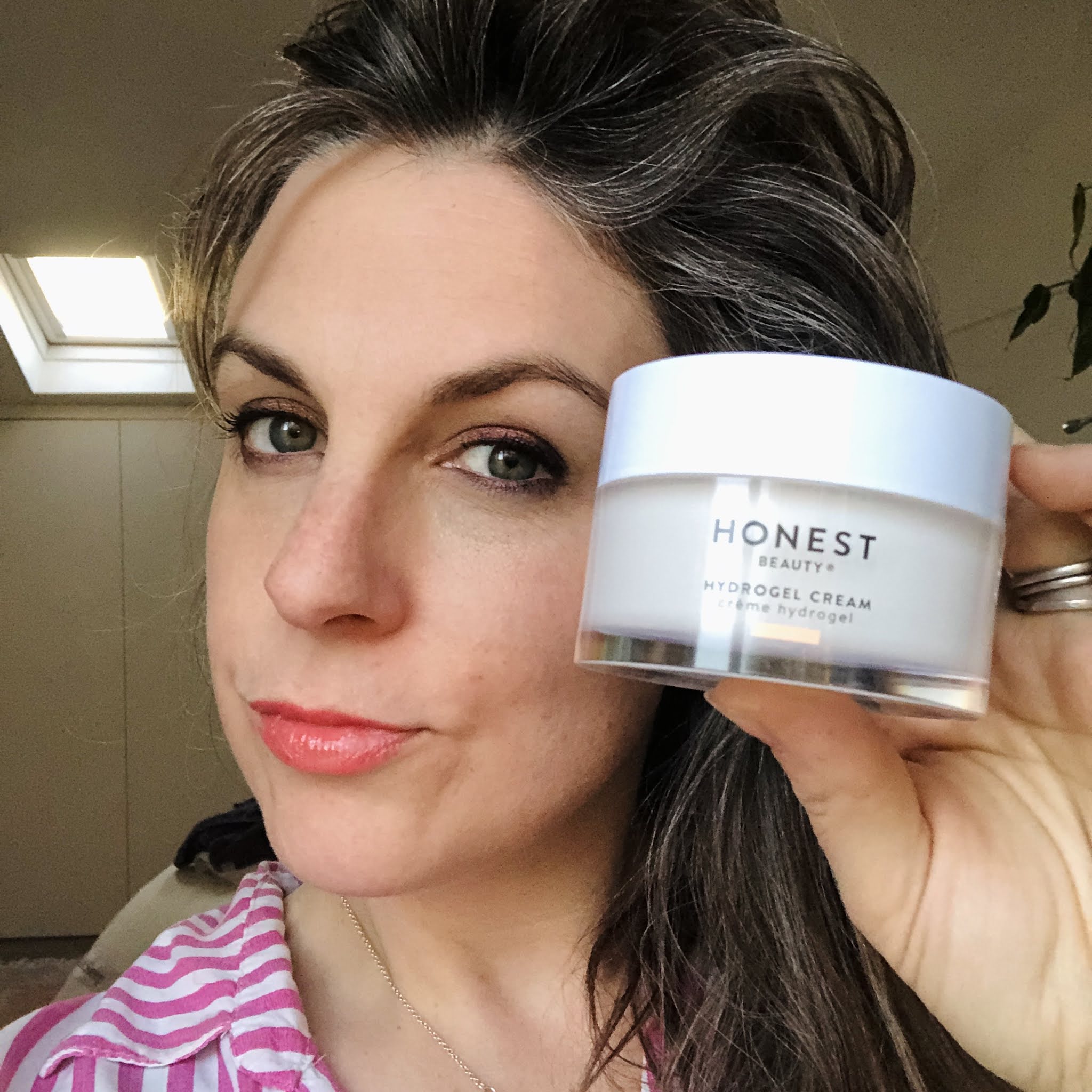 Honest Beauty Hydrogel Cream | London Make-up Blog
