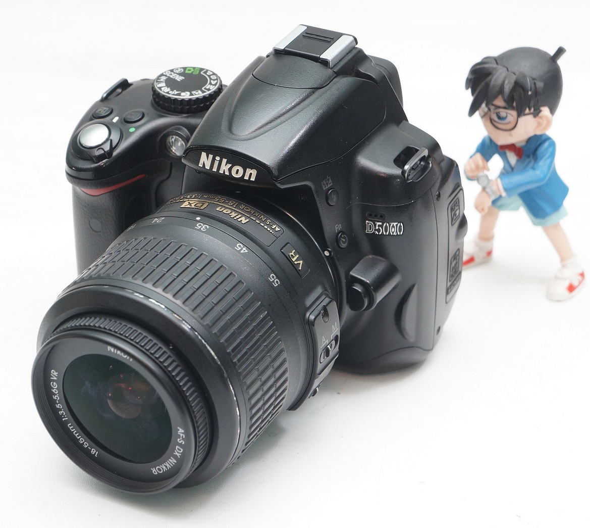 Kamera DSLR Nikon D3200 &amp; Lensa Kit 1855 VR