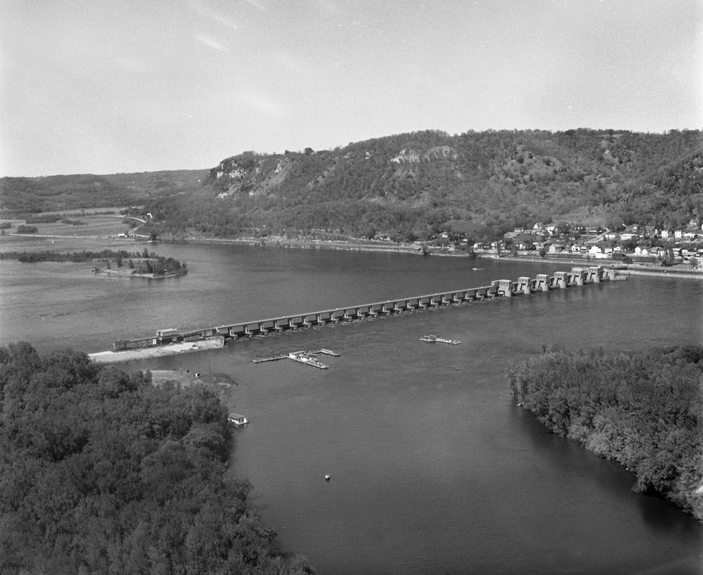 Conrad's Meander Banta's Fishing Float, Alma, Wisconsin