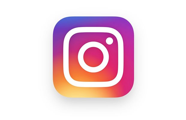 Siga-nos no Instagram