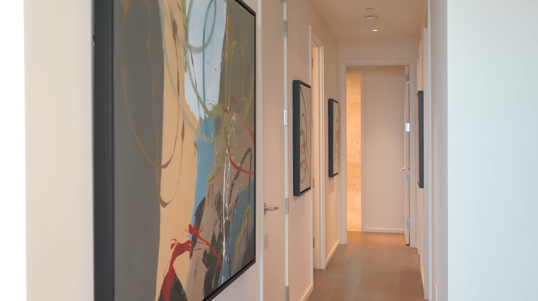 31 Interior Design Photos vs. 1388 Ala Moana Blvd #2801, Honolulu Luxury Penthouse Tour