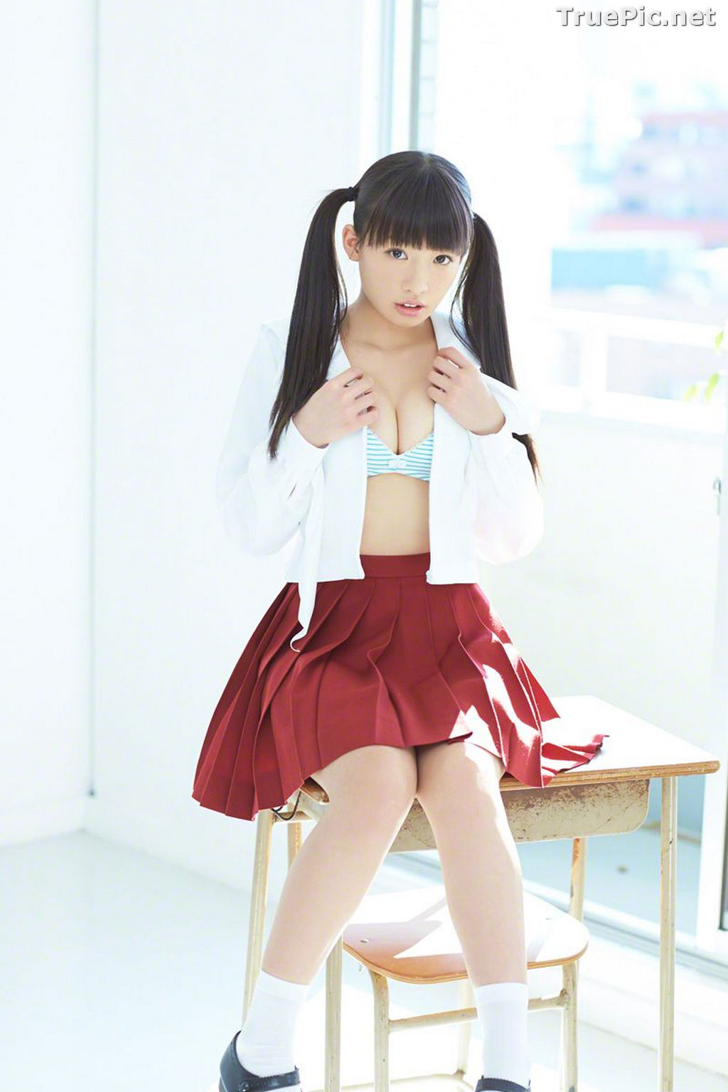 Image Wanibooks No.133 - Japanese Model and Singer - Hikari Shiina - TruePic.net - Picture-85