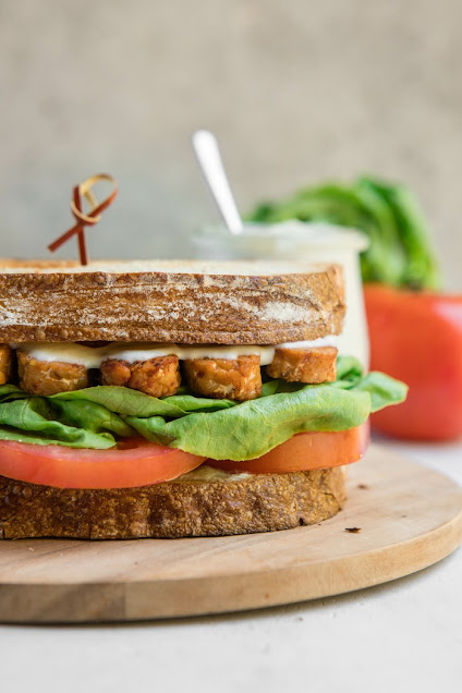 Vegan BLT Sandwiches with Smoky Tempeh 'Bacon'