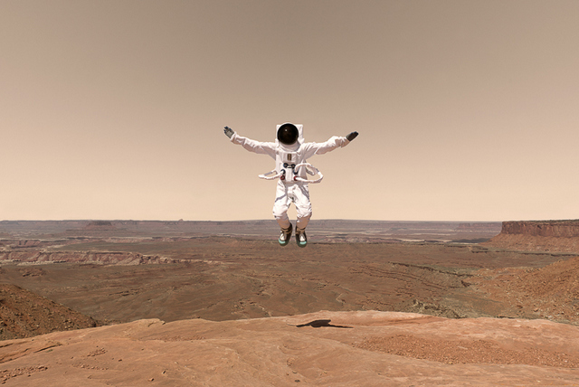 © Julien Mauve | Greetings From Mars | Fotografía | Photography