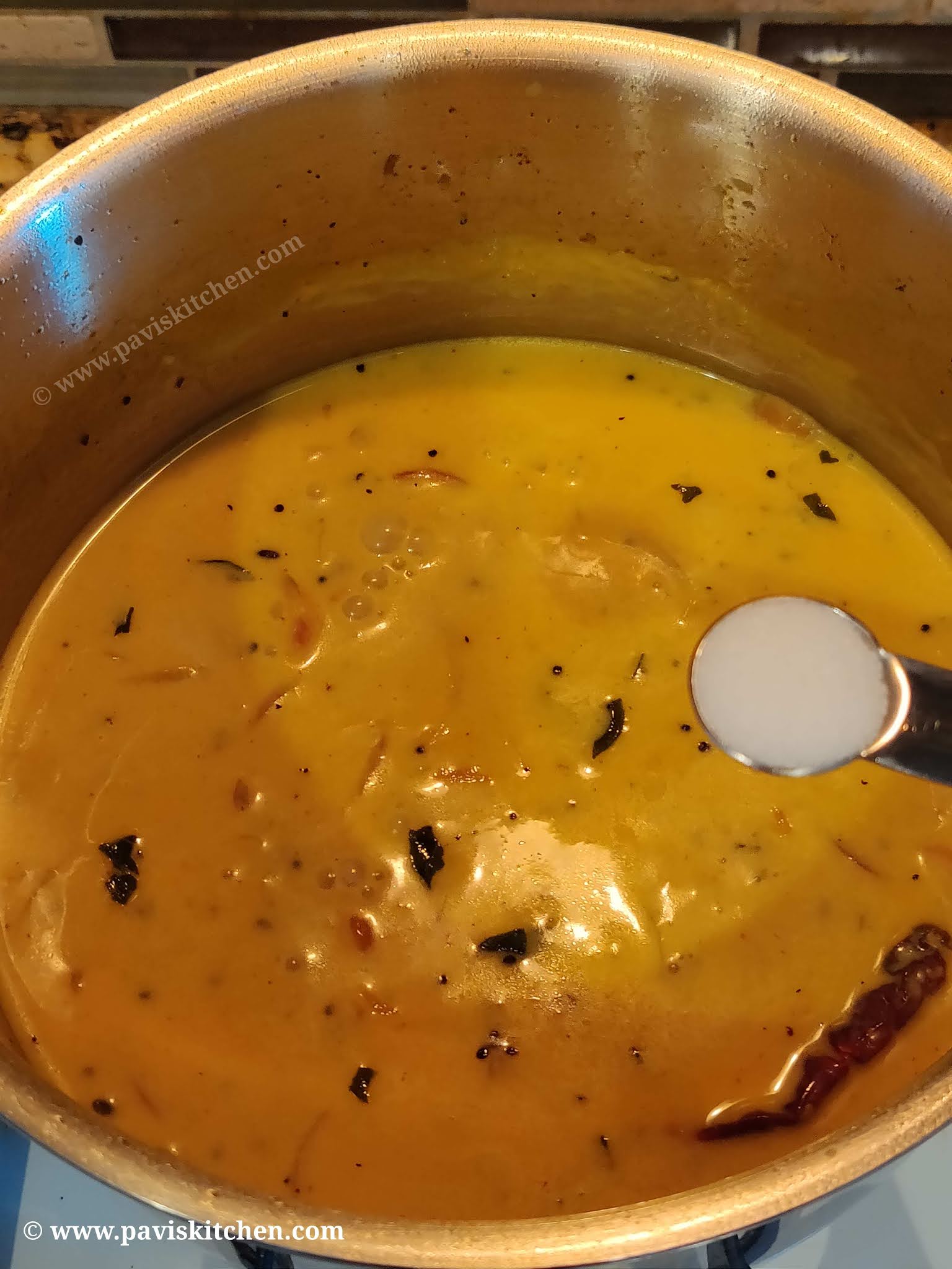 Onion kadhi recipe Rajasthani pyaz ki kadhi Pyaz wali kadhi recipe