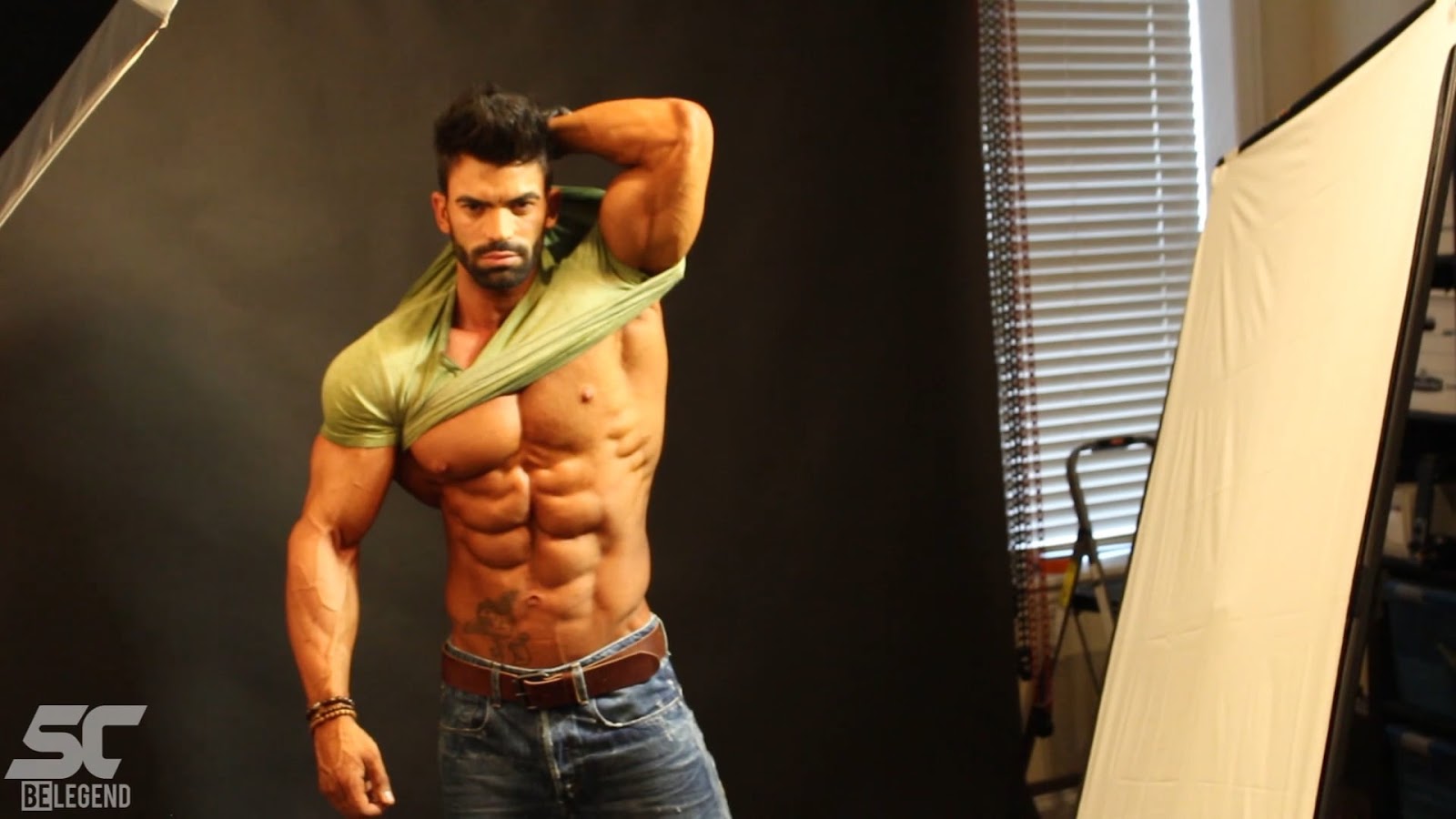 Sergi constance biography height weight diet lifestyle and photo gallery.