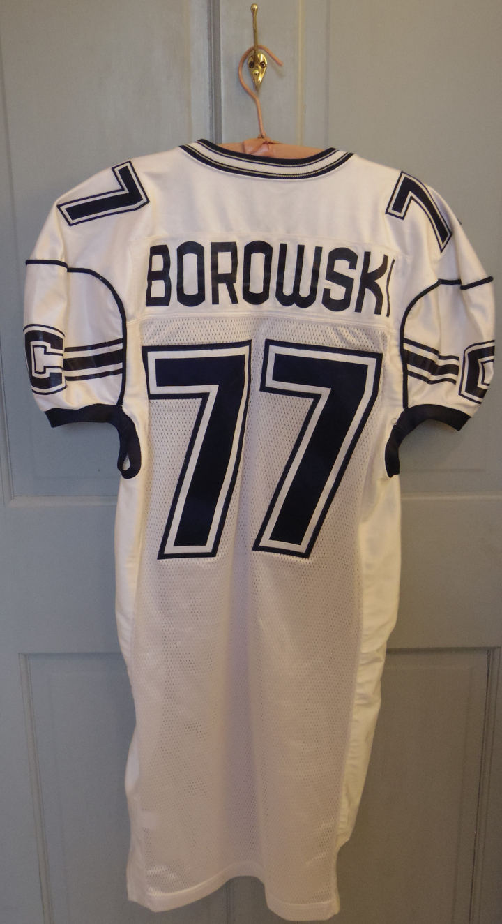 uconn football jersey