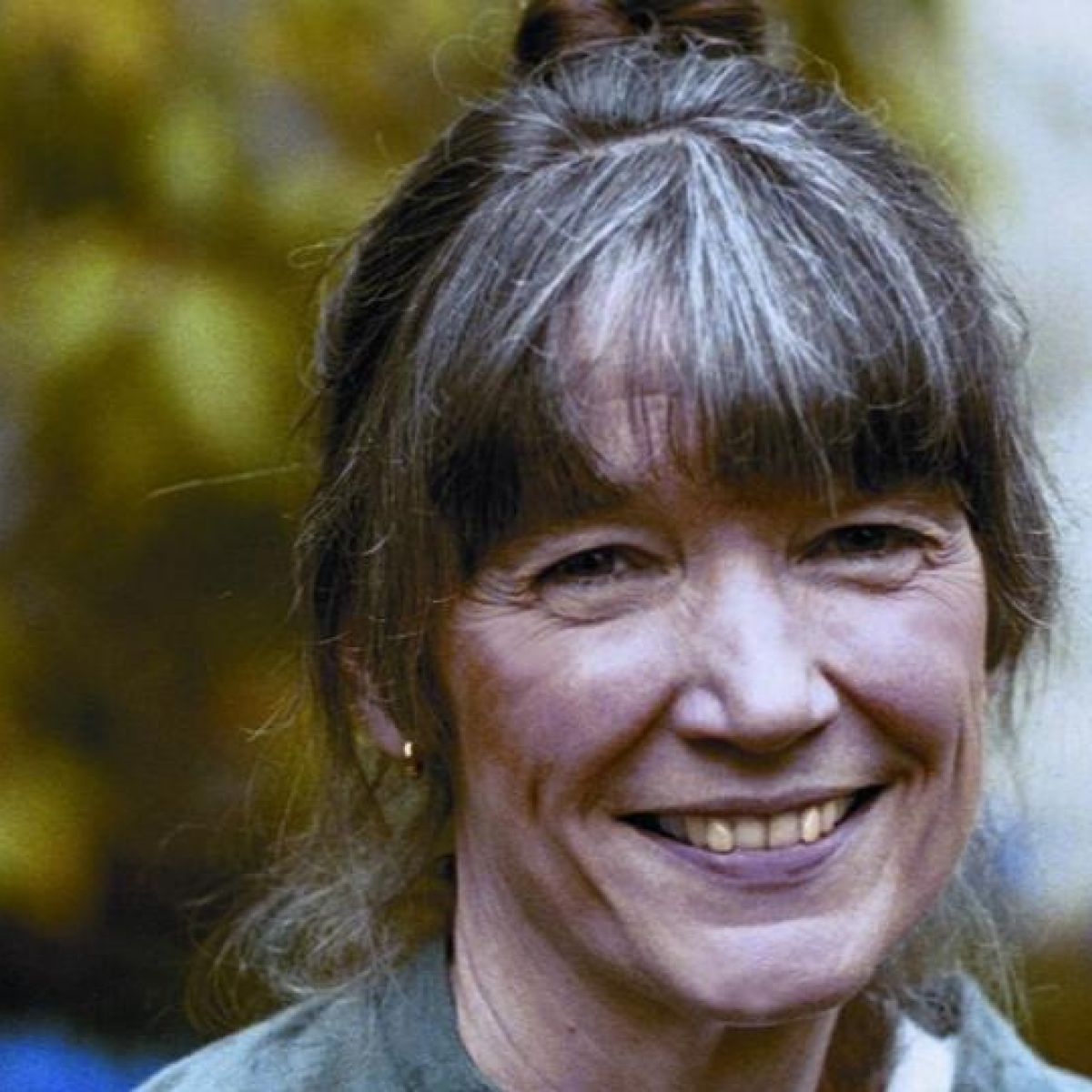 DRAGON Book review / Anne Tyler's 'Clock Dance' a delight in print or