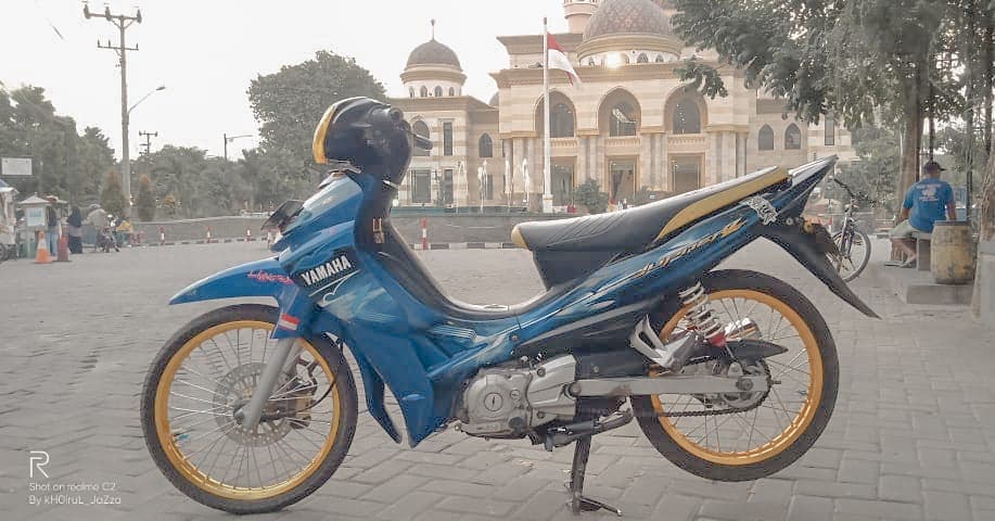 Modifikasi Jupiter Z Warna Biru Polos, Metalik, Tosca