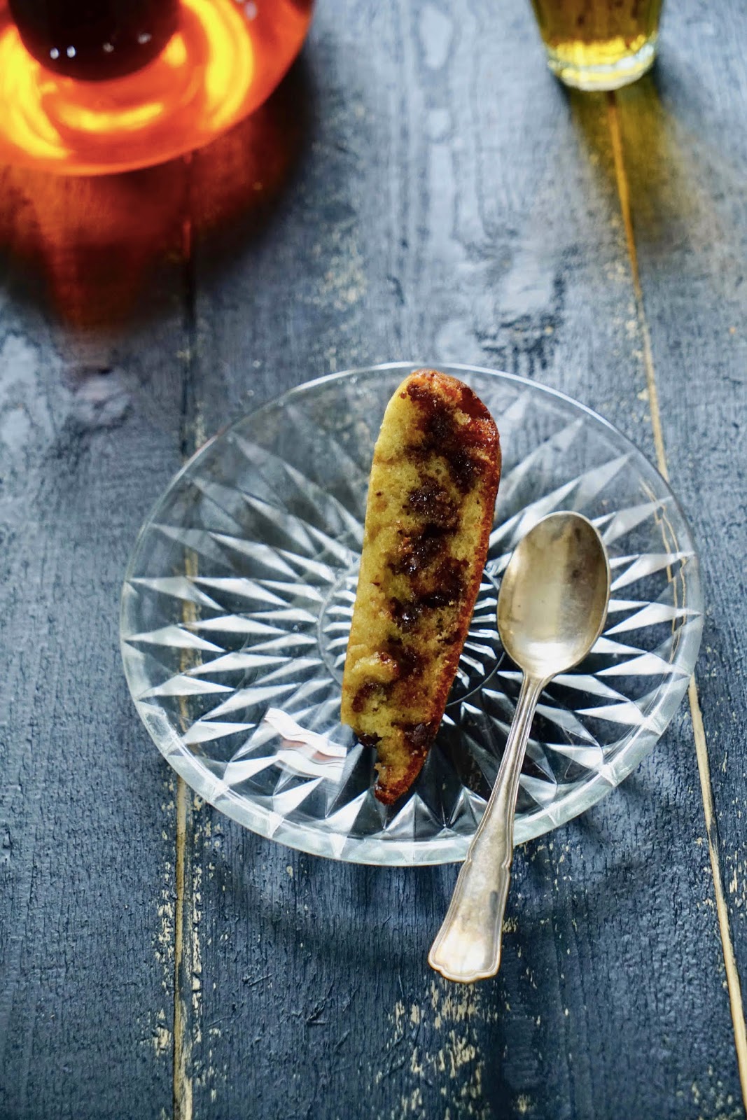 gâteau rapide sans four gâteau cuisson à la poêle , pépites de chocolat , recette facile et rapide pour le goûter