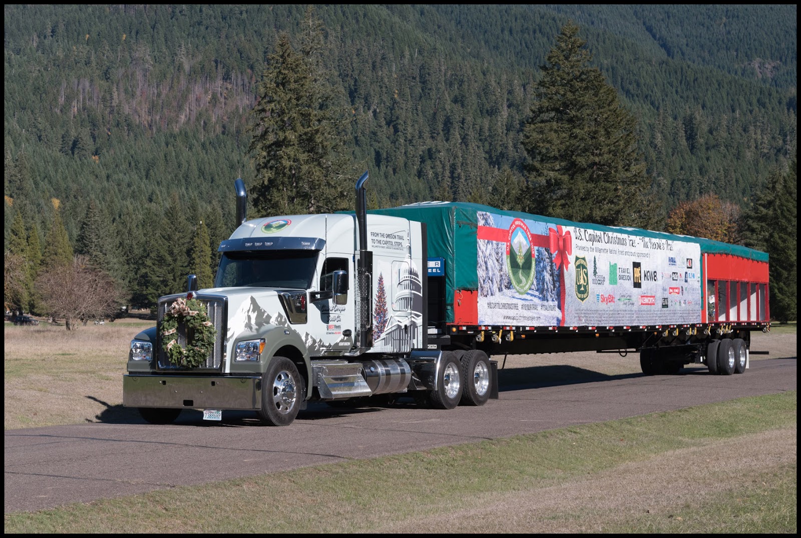 Тягач Kenworth w990