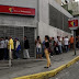 Venezuela, crisis de efectivo agudizada por la inflación más alta del mundo